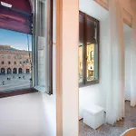 Urbanicooh Garisenda - Piazza Maggiore View Bologna