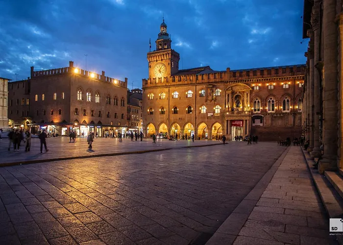 아파트 Urbanicooh Garisenda - Piazza Maggiore View *