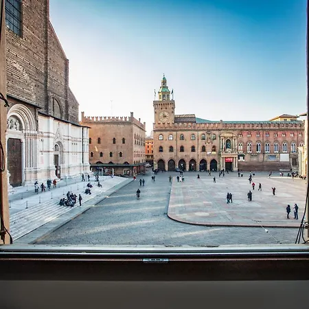 Urbanicooh Garisenda - Piazza Maggiore View Appartement Bologna